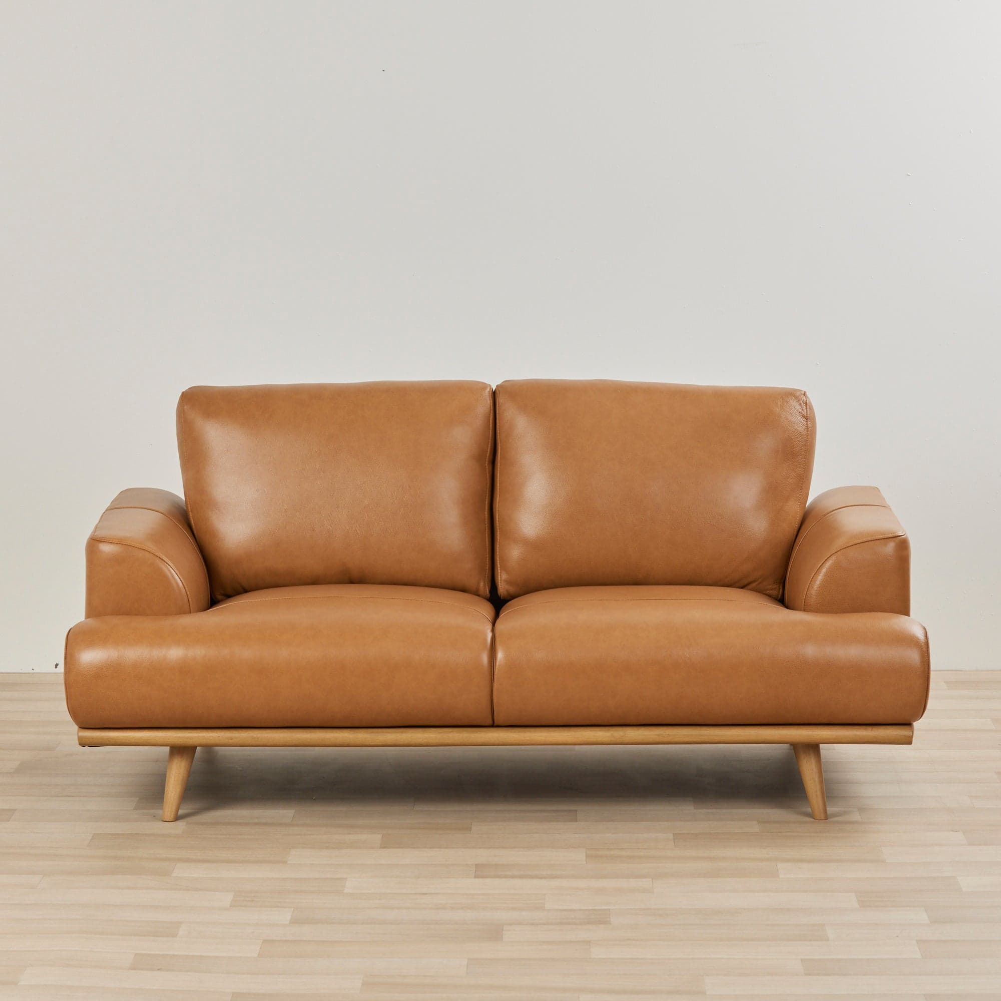 Minimalist Sofa 01